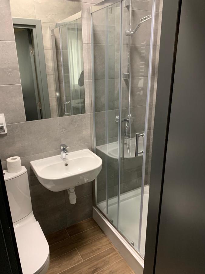 פוזנן Vesna Rooms Mtp מראה חיצוני תמונה